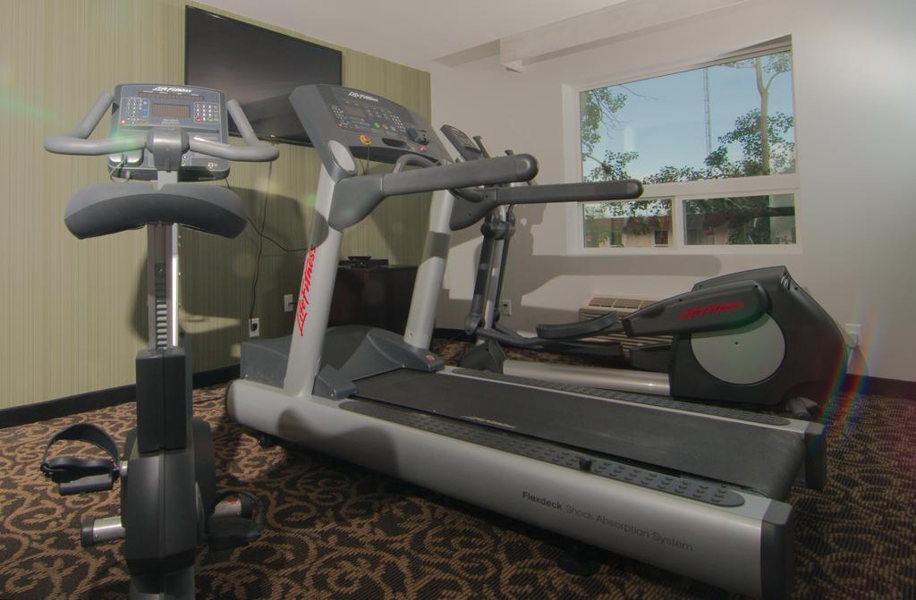 Paradise Inn And Suites Redwater Εξωτερικό φωτογραφία