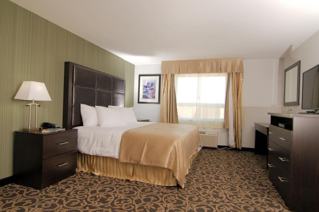 Paradise Inn And Suites Redwater Δωμάτιο φωτογραφία