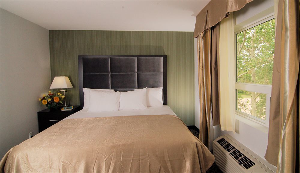 Paradise Inn And Suites Redwater Εξωτερικό φωτογραφία