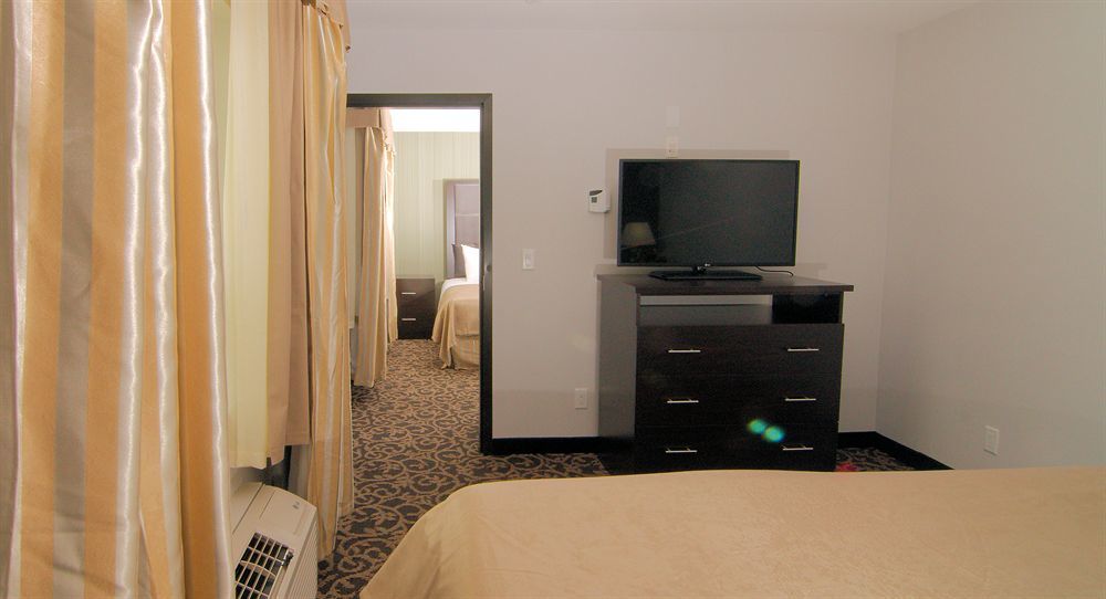 Paradise Inn And Suites Redwater Εξωτερικό φωτογραφία