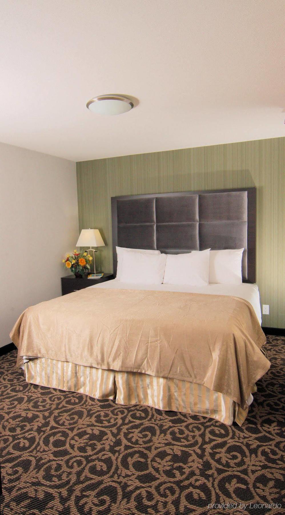 Paradise Inn And Suites Redwater Εξωτερικό φωτογραφία