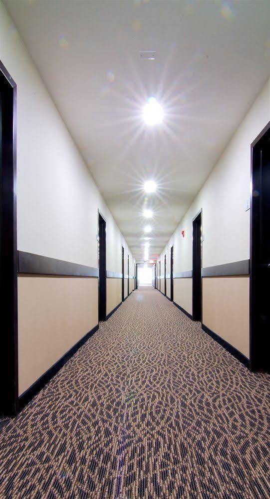 Paradise Inn And Suites Redwater Εξωτερικό φωτογραφία